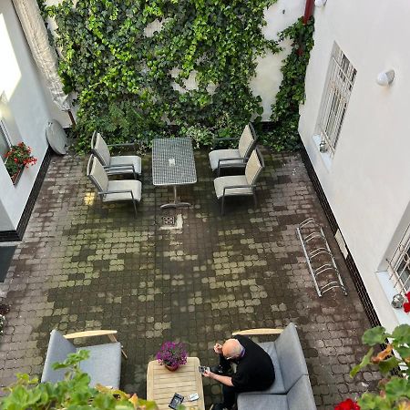 GRAN hostel Banská Bystrica Buitenkant foto
